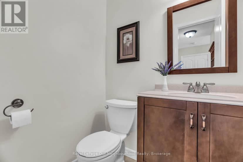 67 Bartlett Crescent — photo 21 of 40