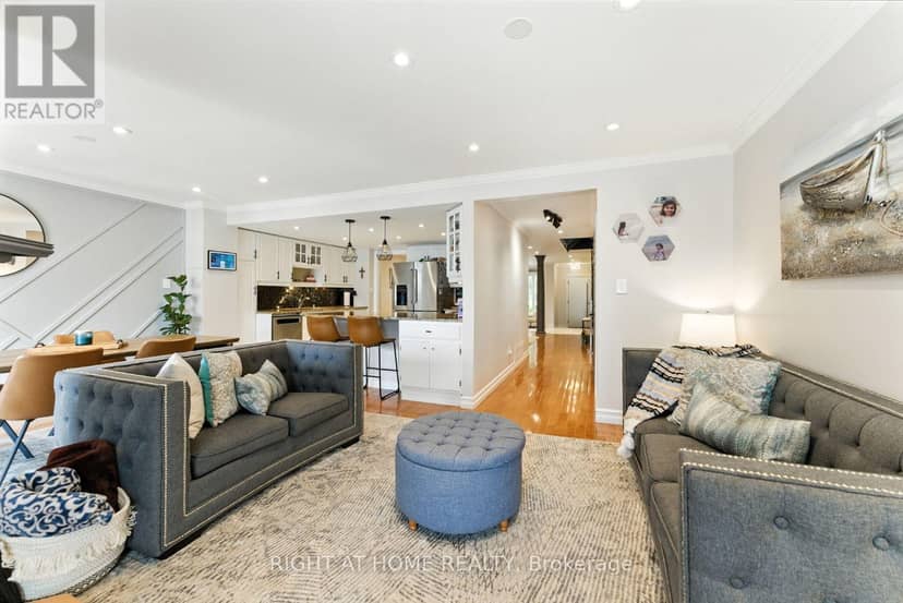 65 Sunvale Place W — photo 15 of 40