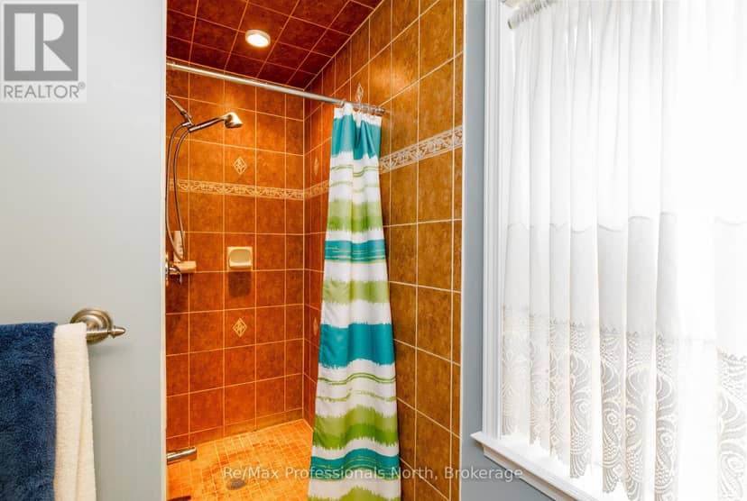 1003 Heron Lane — photo 16 of 28