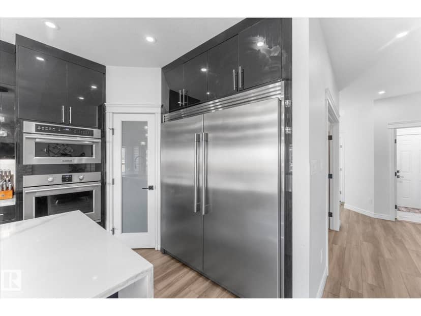 121 Glenridding Ravine Rd SW — photo 16 of 40