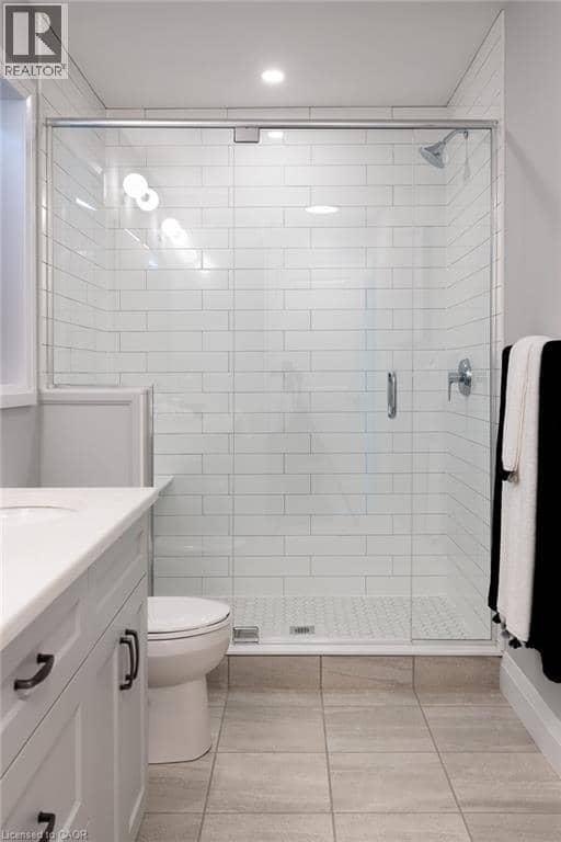 194 BRIDGE Crescent — photo 8 of 19