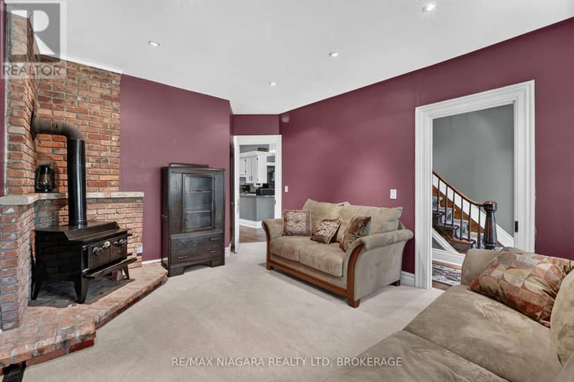 3776 Bertie Street — photo 12 of 40