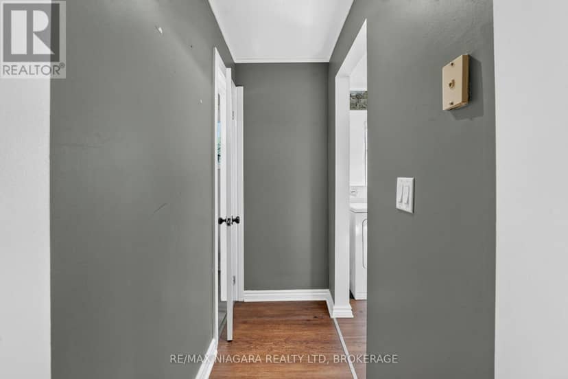 3776 Bertie Street — photo 16 of 40