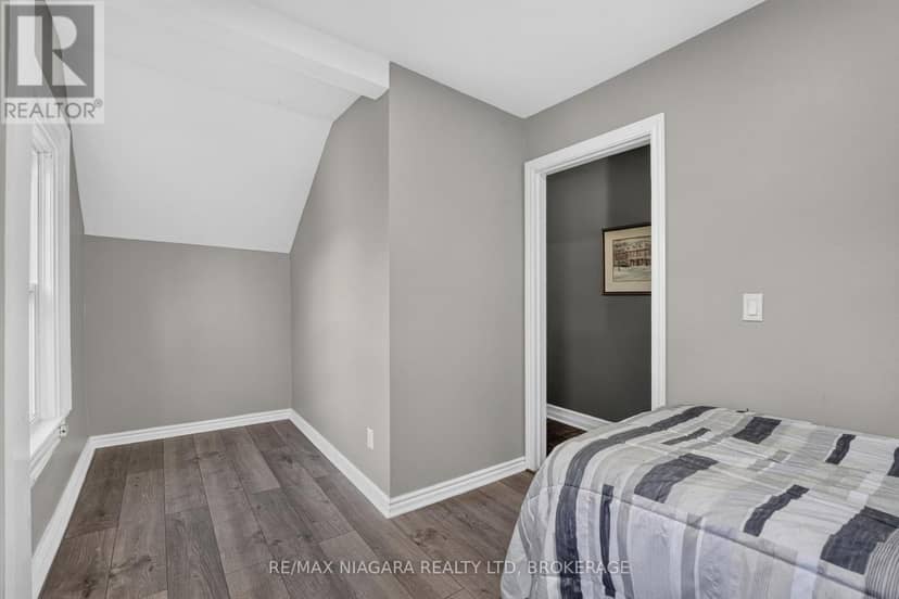3776 Bertie Street — photo 32 of 40