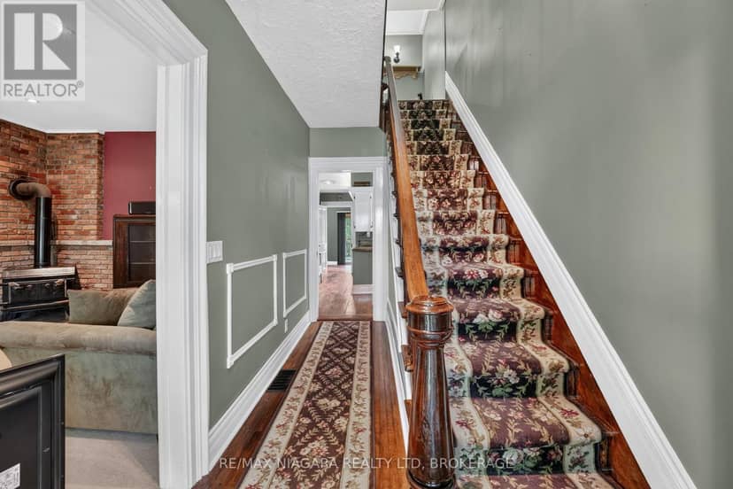 3776 Bertie Street — photo 9 of 40
