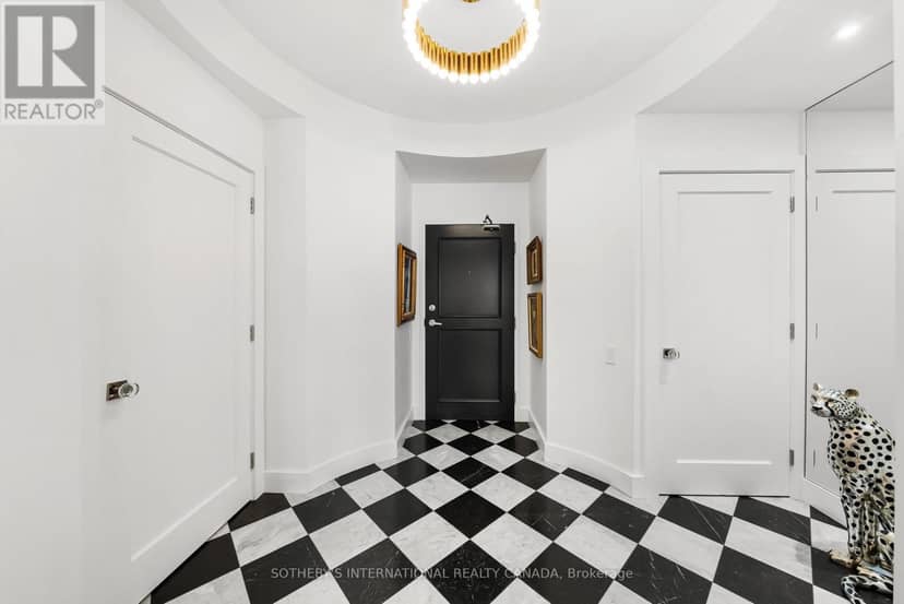 716 - 20 Scrivener Square, Toronto, photo 3