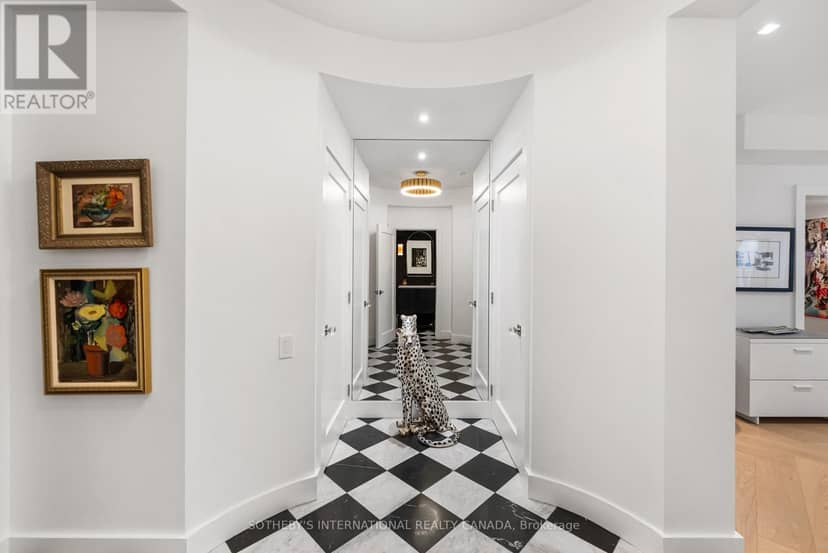 716 - 20 Scrivener Square, Toronto, photo 4