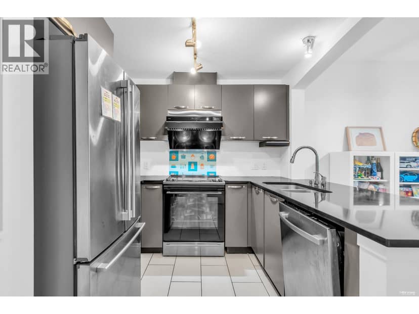 110 7488 BYRNEPARK WALK, Burnaby, photo 8