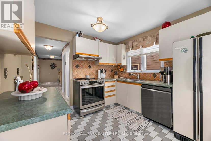 1003 Renaissance Drive — photo 17 of 40