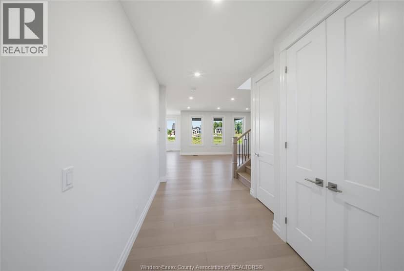 267 Joan Flood — photo 17 of 21