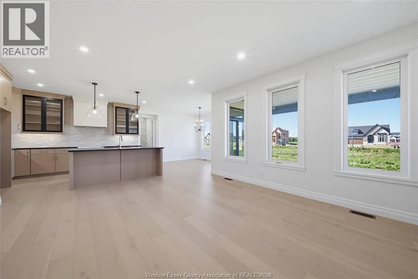 267 Joan Flood — photo 4 of 21
