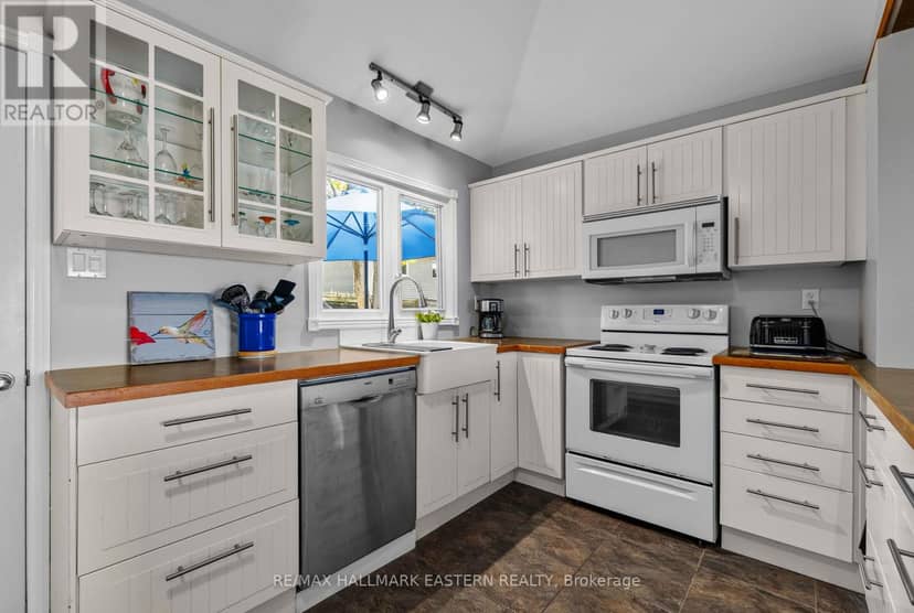 1714 Poplar Point Road — photo 9 of 40