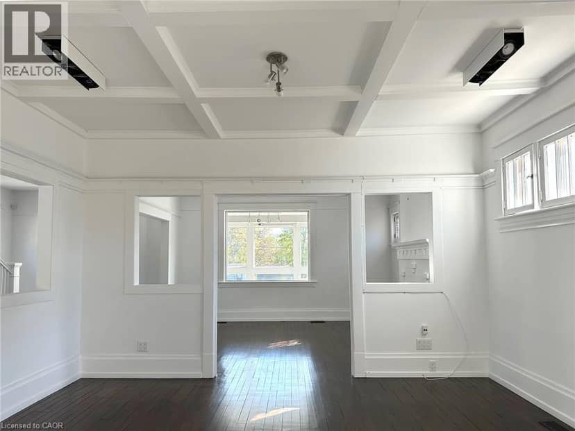 215 MAIN Street — photo 11 of 40