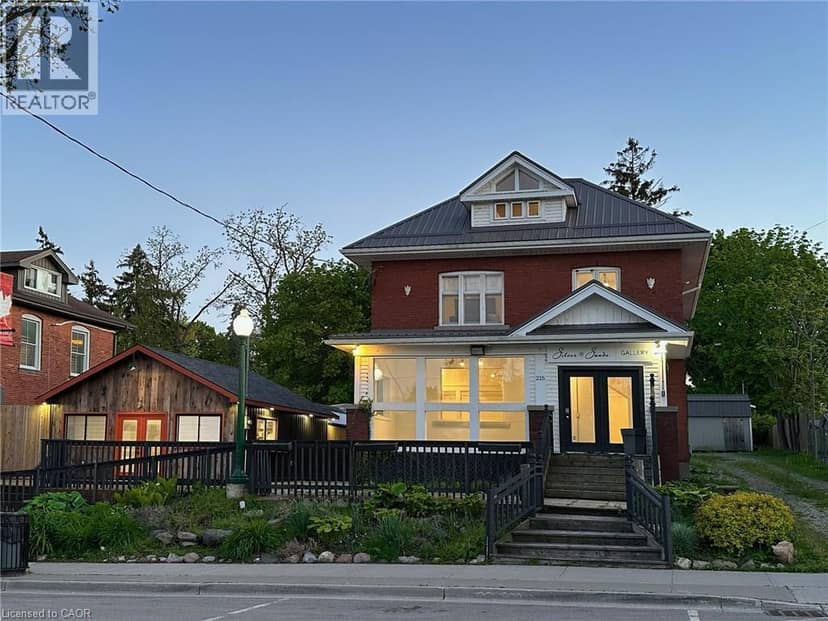 215 MAIN Street — photo 1 of 40