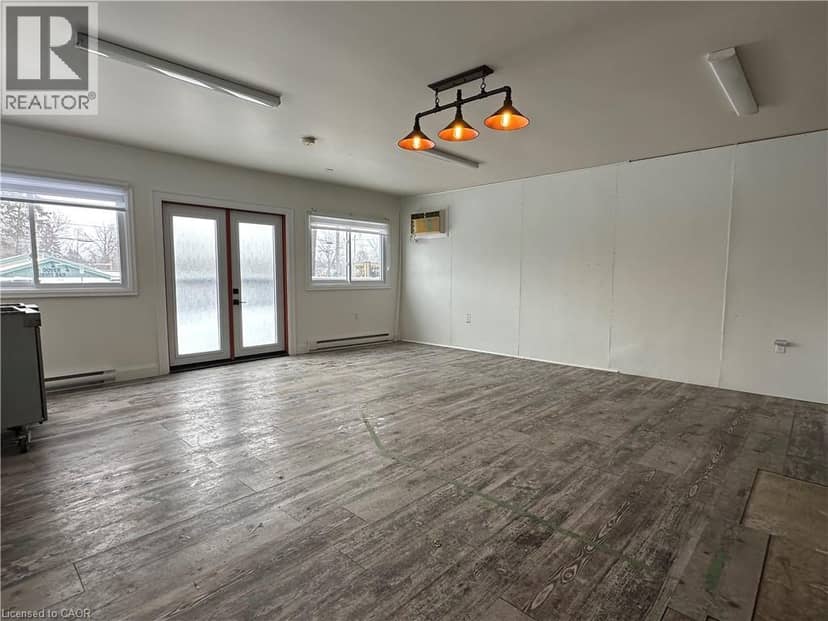 215 MAIN Street — photo 37 of 40