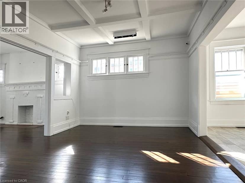 215 MAIN Street — photo 9 of 40