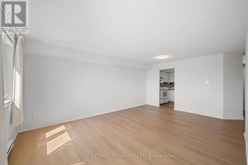 719 - 1025 Grenon Avenue — photo 11 of 40