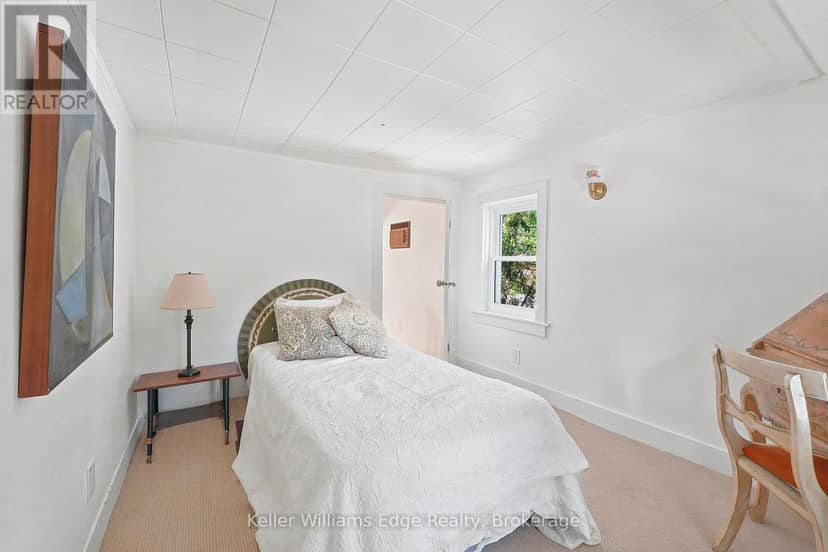 361 Dundas Street E — photo 36 of 40