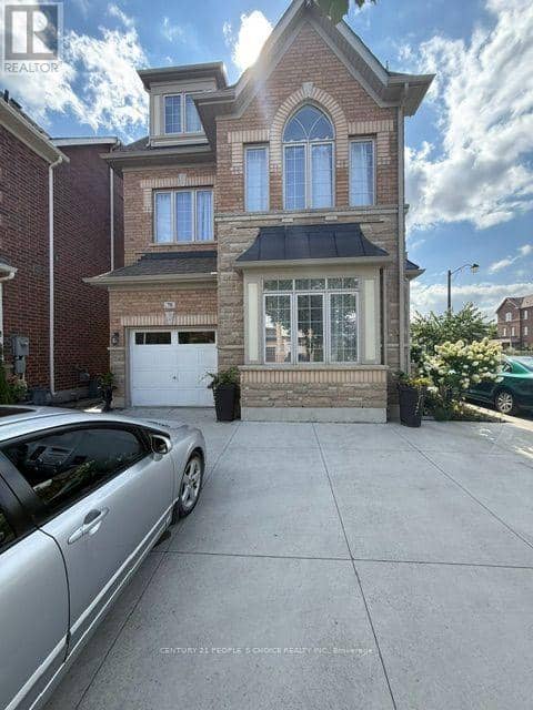 70 Hopewell Street — photo 2 of 5