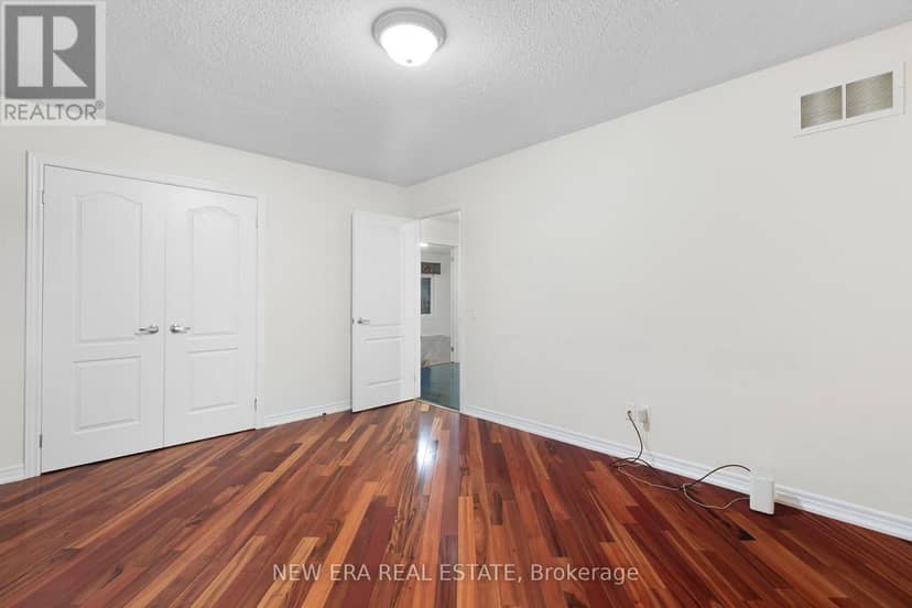 2 Lady Valentina Avenue — photo 32 of 40