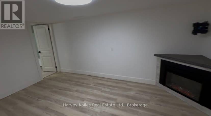 99 Spencer Street — photo 35 of 40