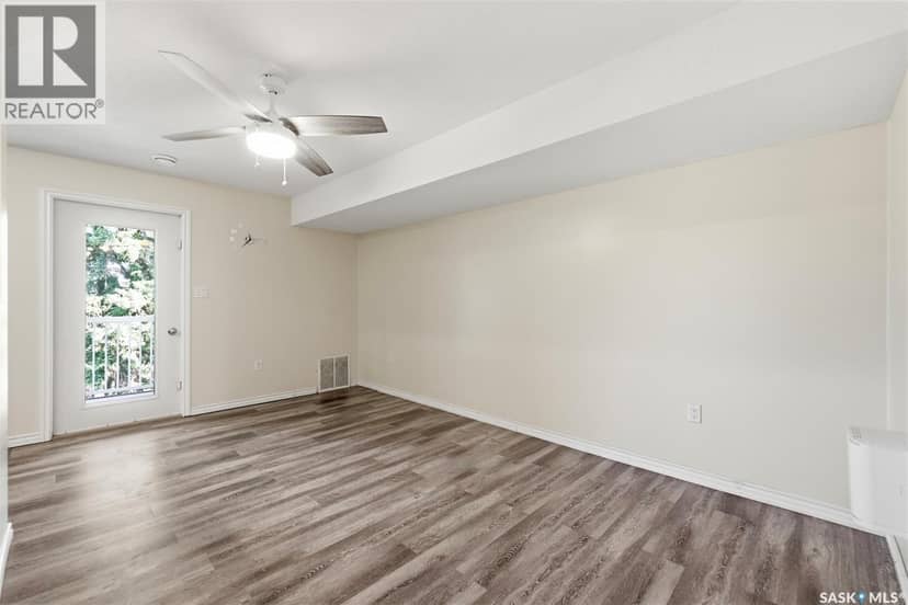 210 515 28th STREET E, Prince Albert, photo 4