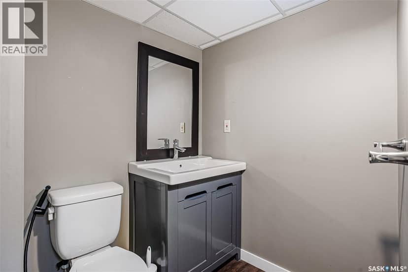 1539 B Avenue N — photo 32 of 40
