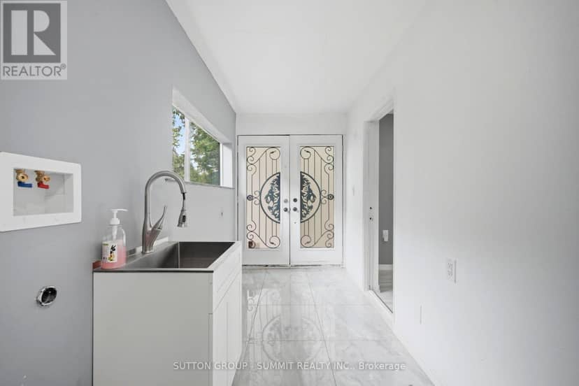 11 Maple Street — photo 15 of 31