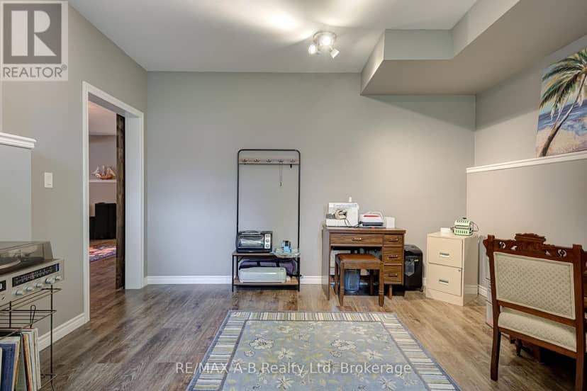 79 Sylvia Street — photo 30 of 40