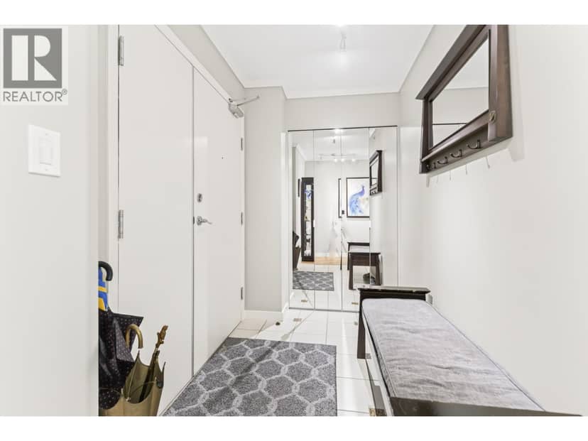 3607 1033 MARINASIDE CRESCENT, Vancouver, photo 3