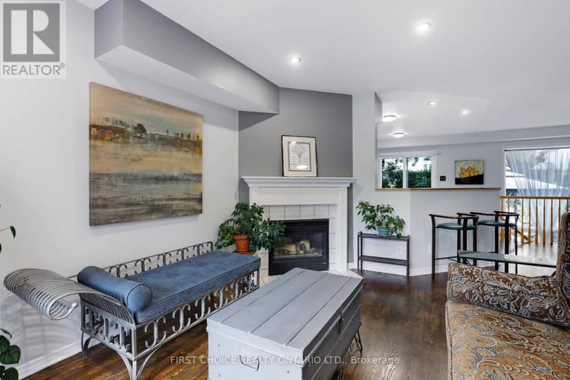 51 Central Park Drive — photo 10 of 38