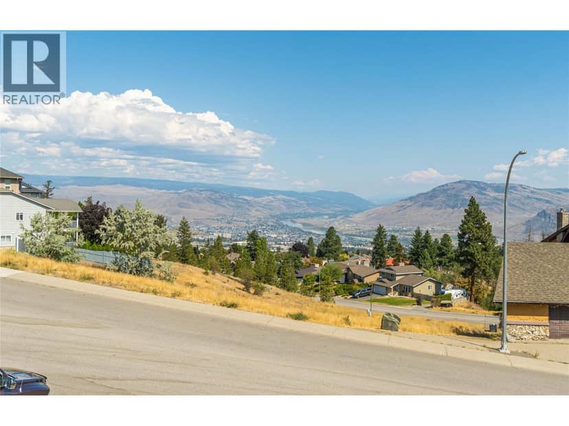 961 GREYSTONE Crescent, Kamloops