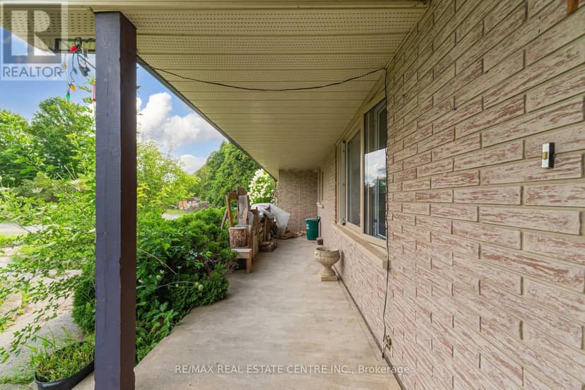 8438 Hwy 7 — photo 10 of 39