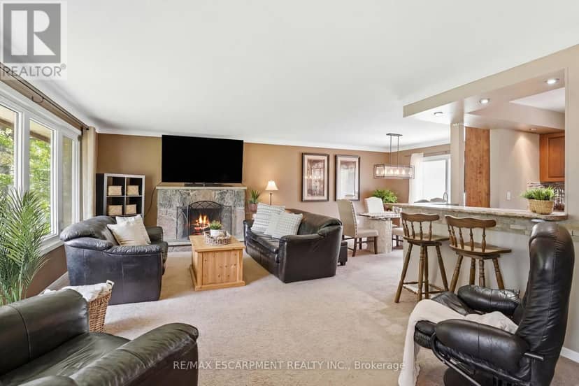 318 Freelton Road, Hamilton, photo 8