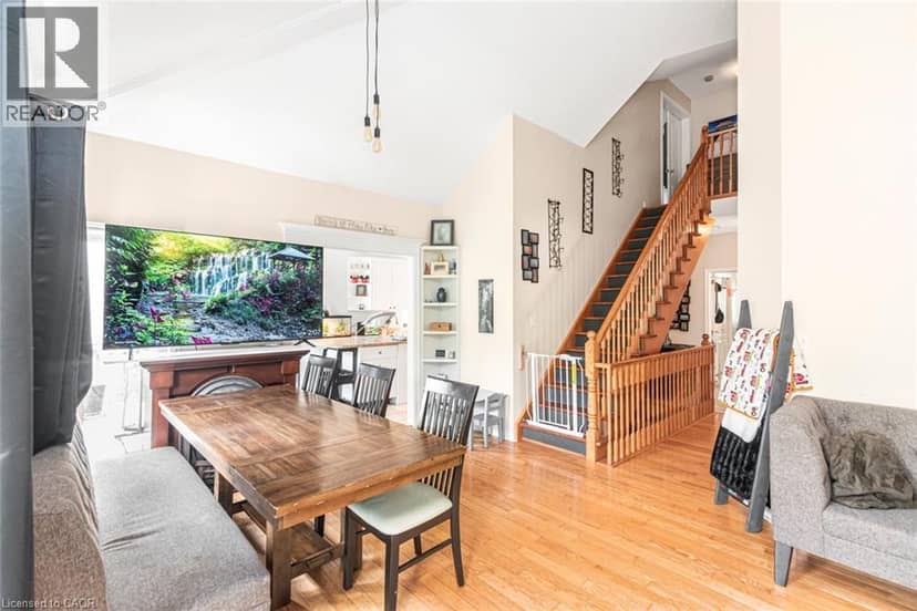 4257 STADELBAUER Drive — photo 16 of 40