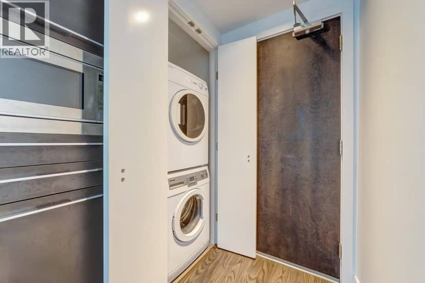 8031 NUNAVUT LANE, Vancouver, photo 5