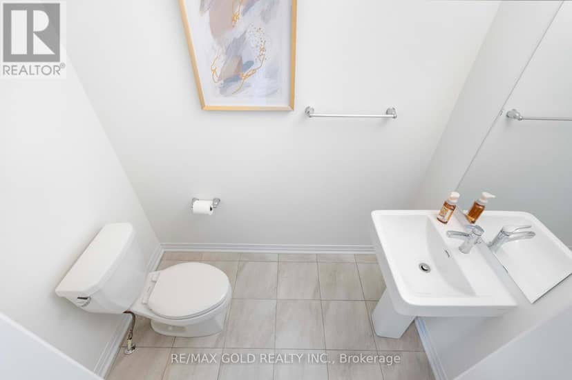 39 Timber Falls Drive — photo 16 of 40
