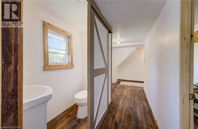 1242 Bruce Rd 1 — photo 24 of 40