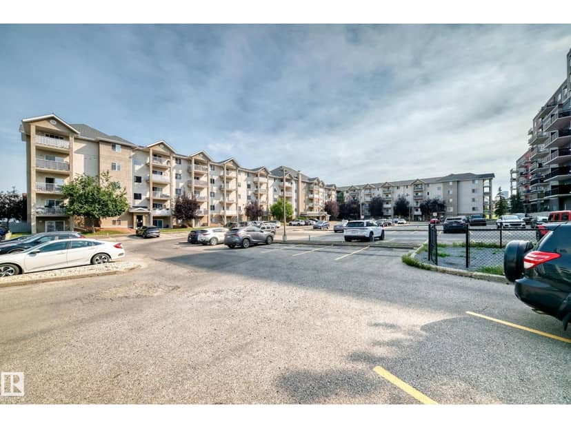 #218 10535 122 ST NW, Edmonton, photo 2