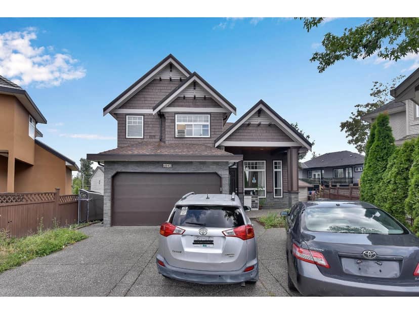 6842 131 STREET, Surrey, photo 2
