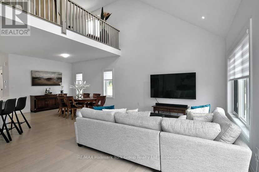 101 Clippers Lane — photo 14 of 37