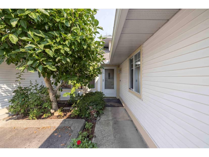 95 8737 212TH STREET, Langley, photo 3