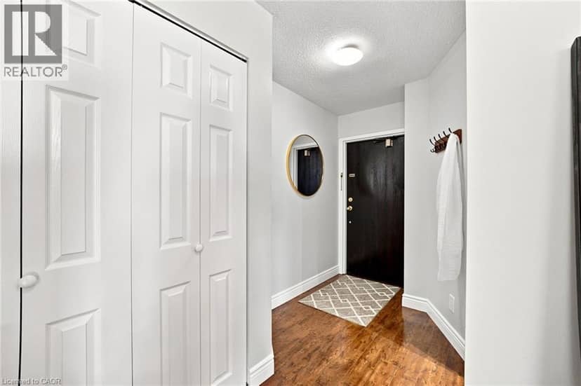 200 ROBERT SPECK Parkway Unit# PH1 — photo 3 of 40