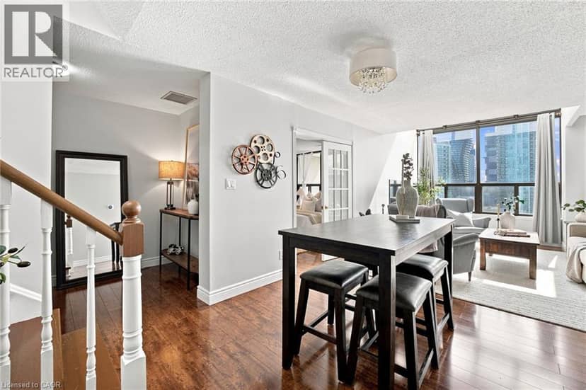 200 ROBERT SPECK Parkway Unit# PH1 — photo 9 of 40