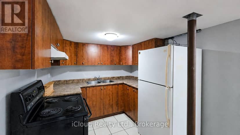 39 Manett Crescent — photo 33 of 40