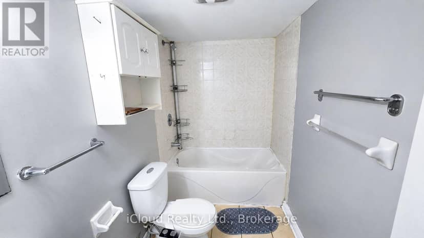 39 Manett Crescent — photo 36 of 40