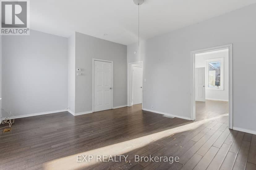 175 King Street — photo 12 of 40