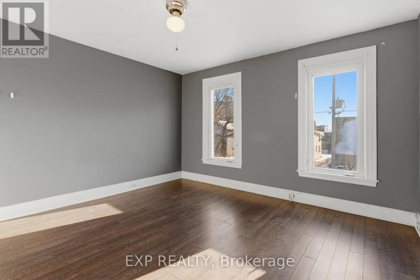 175 King Street — photo 22 of 40