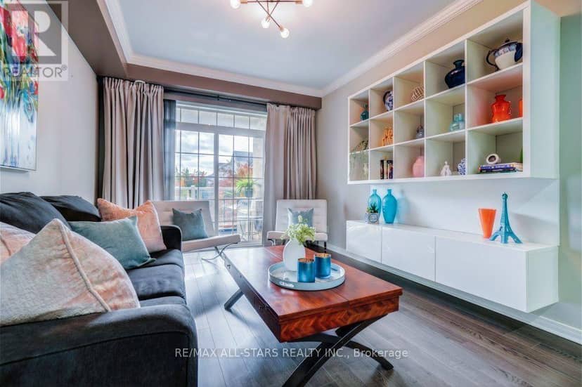 13 - 46 Lovegrove Lane — photo 13 of 40