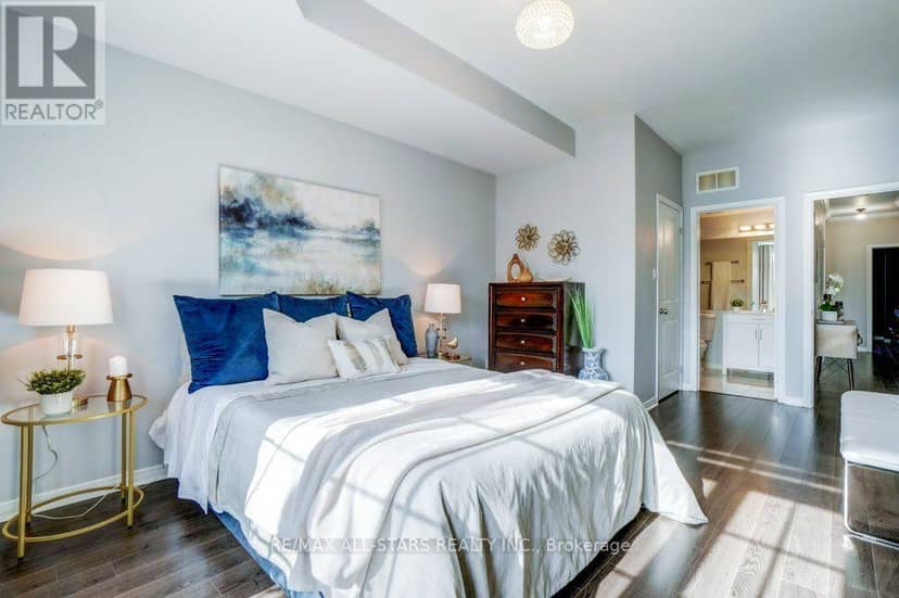 13 - 46 Lovegrove Lane — photo 18 of 40